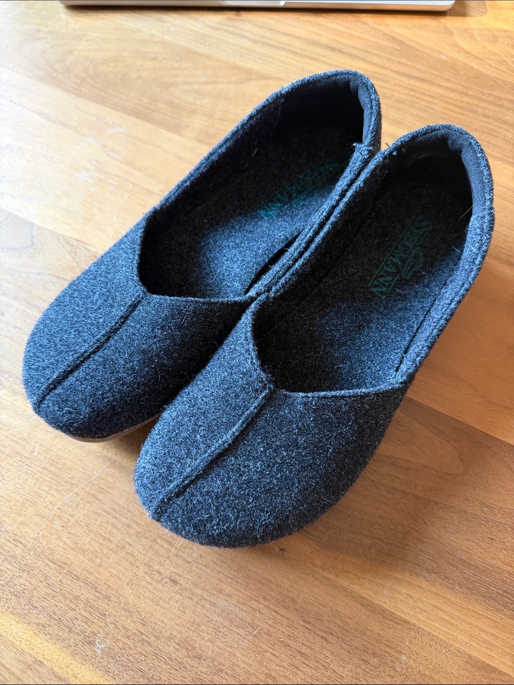 Women’s Black Felt Slip-Ons with Soft Foam Insole